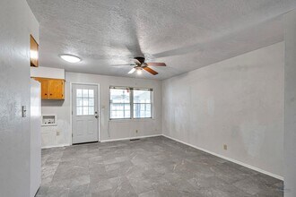 1311 E 52nd St in Odessa, TX - Building Photo - Building Photo