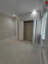 7555 SW 28th Street Rd in Miami, FL - Building Photo - Building Photo