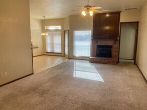 617 Allison Ln in Moore, OK - Building Photo - Building Photo