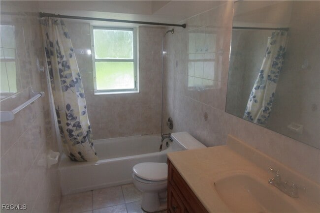 property at 382 Ottumwa Ave