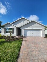 5820 Poetry Ln in North Fort Myers, FL - Building Photo