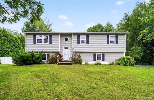 property at 226 Knoth Rd