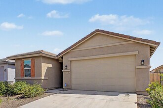 10519 W Atlantis Wy in Tolleson, AZ - Building Photo - Building Photo
