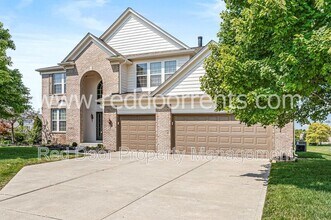4712 Pebblepointe Pass in Zionsville, IN - Building Photo - Building Photo