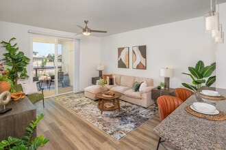 Tuscany at Gabriella Pointe Apartments in Gilbert, AZ - Foto de edificio - Building Photo
