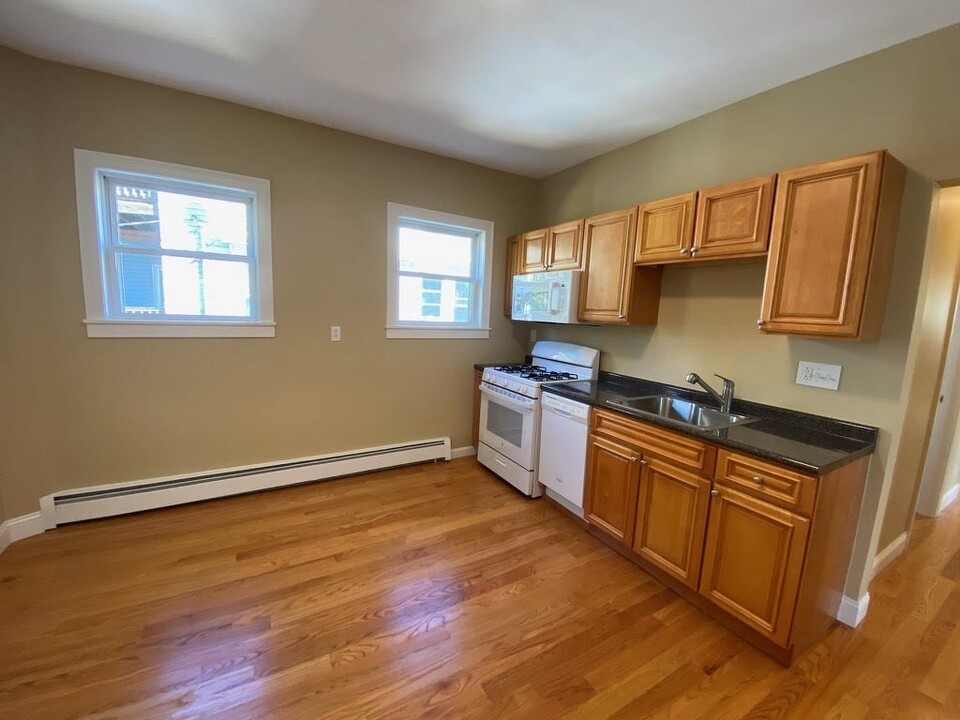 3280 Washington St in Boston, MA - Building Photo