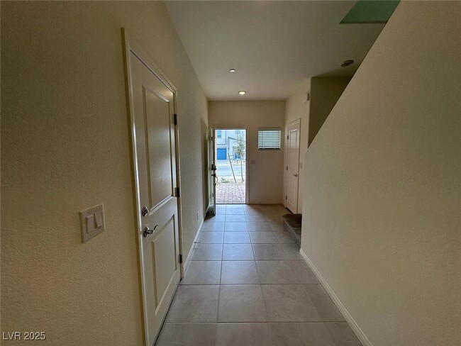property at 4492 Merlot Hls Ave