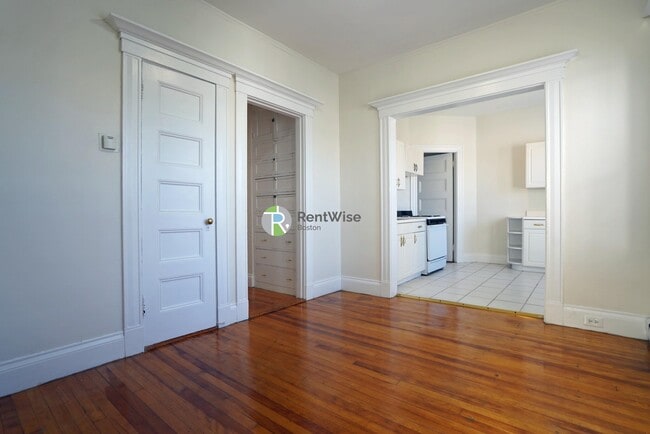 property at 72 Gardner St