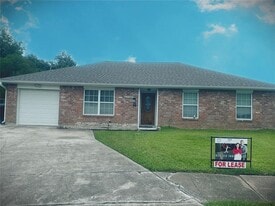 12202 Wessex Dr in Houston, TX - Building Photo
