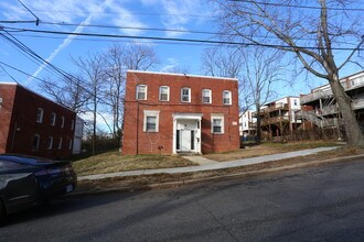 3209 28th St SE in Washington, DC - Building Photo - Building Photo