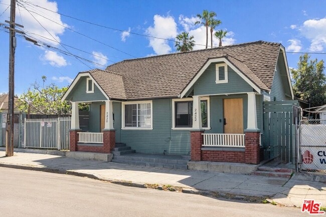 property at 2422 W 30th St