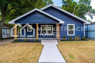 2730 Emmett St in Dallas, TX - Building Photo