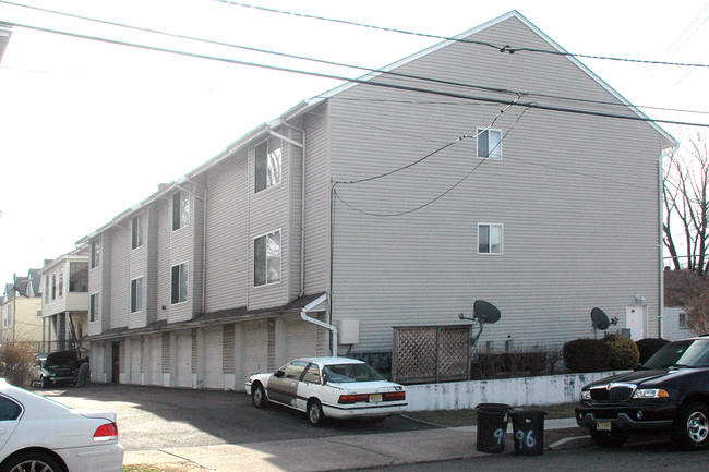 96 Montclair Ave in Paterson, NJ - Building Photo - Building Photo