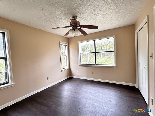 property at 906 N LBJ Dr