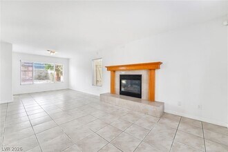2813 Via Florentine St in Henderson, NV - Building Photo - Building Photo