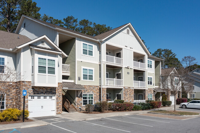 Sterling Creek in Richmond Hill, GA - Foto de edificio - Building Photo