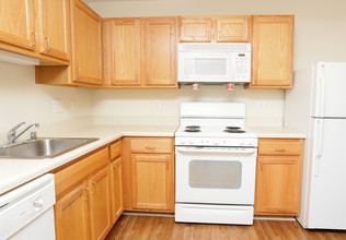 Gardens Of Stafford Senior Apartment Homes in Stafford, VA - Foto de edificio - Interior Photo