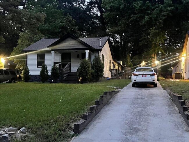 property at 1933 North Avenue NW