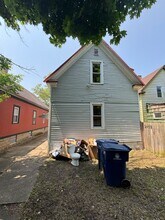 51 Warring Ave, Unit Upper in Buffalo, NY - Foto de edificio - Building Photo