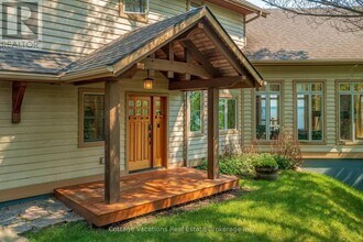 1016 Lawland Heights Rd in Gravenhurst, ON - Building Photo - Building Photo