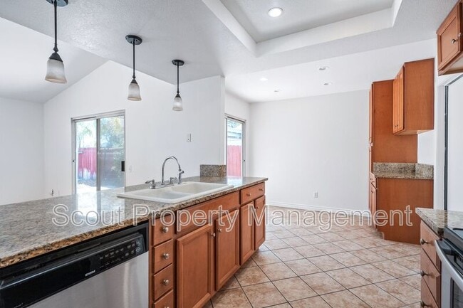 42385 Agena St in Temecula, CA - Building Photo - Building Photo