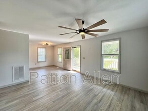 130 Warren Haynes Dr in Asheville, NC - Building Photo - Building Photo