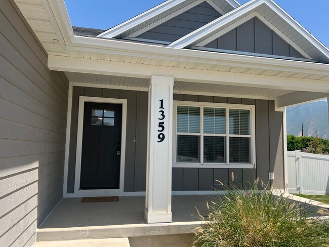 property at 1359 E 750 S