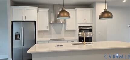10148 All Star Blvd in Glen Allen, VA - Building Photo - Building Photo
