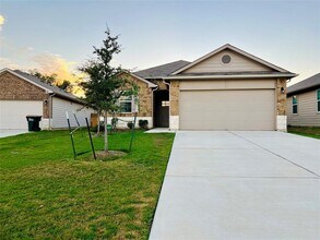 105 Naset Dr in Georgetown, TX - Building Photo - Building Photo