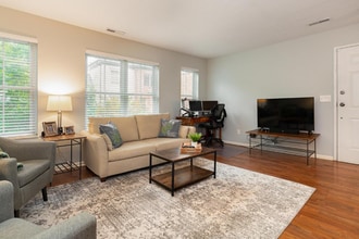 38 Victorian Gate Wy in Columbus, OH - Foto de edificio - Building Photo