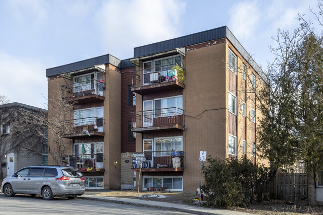 18 Viger St
