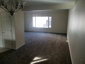 2323 15th Ave S in Great Falls, MT - Building Photo - Building Photo