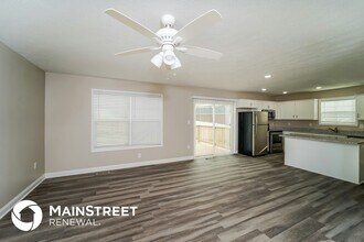 11924 Washington Green Rd in Louisville, KY - Foto de edificio - Building Photo