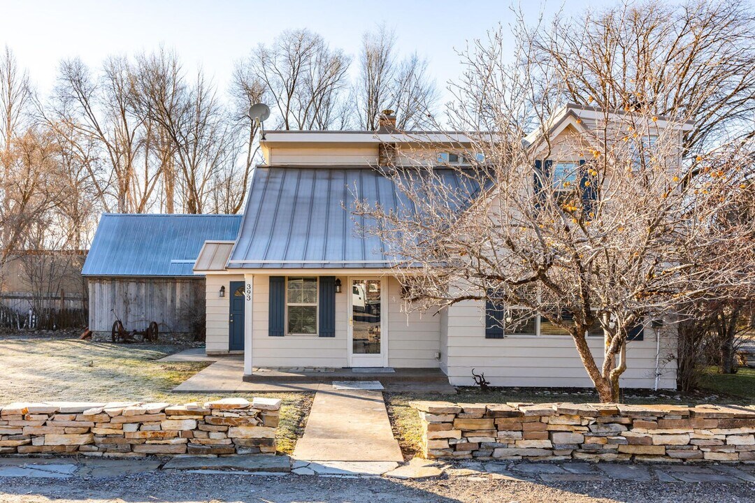 393 W 100 N in Midway, UT - Building Photo