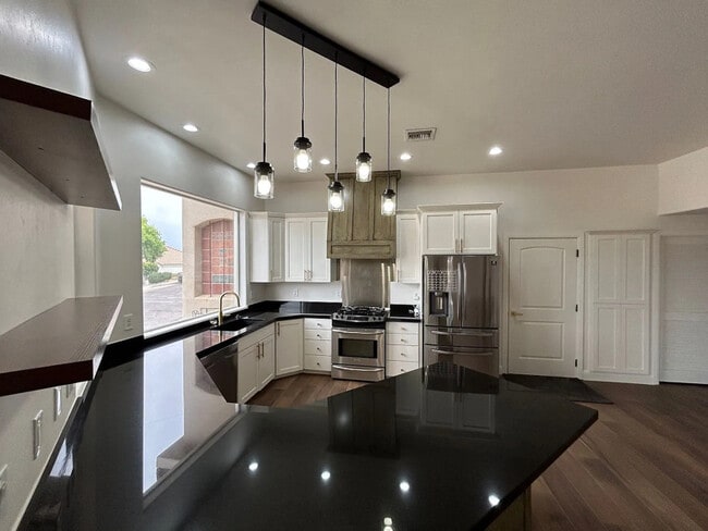 2164 Balboa Way