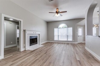 5608 Manchester Dr in Richardson, TX - Building Photo - Building Photo