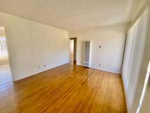 1951 22nd St in Santa Monica, CA - Building Photo - Building Photo