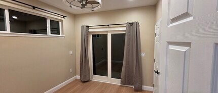 471 Maplewood Ave in San Jose, CA - Building Photo - Building Photo