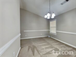 147 Peachtree Glen Dr in Ellenwood, GA - Building Photo - Building Photo