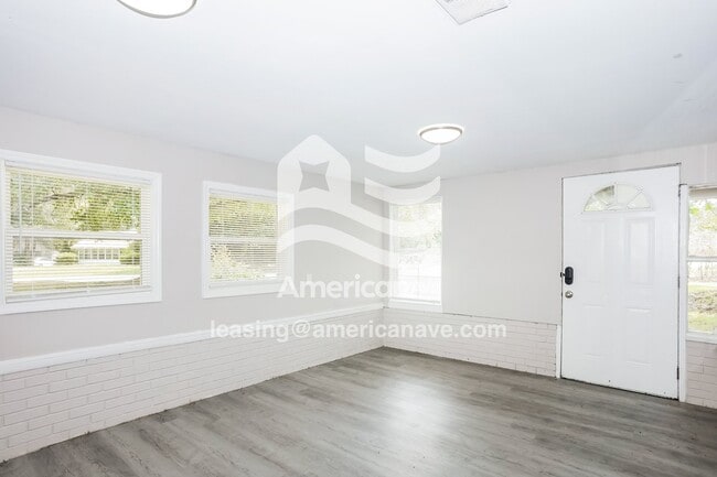 618 Yates St NE in Aiken, SC - Foto de edificio - Building Photo