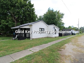 1821 W 17th St in Muncie, IN - Building Photo - Building Photo