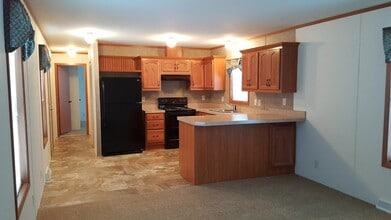 3220 12th Ave N in Fargo, ND - Building Photo - Building Photo