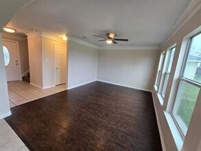 707 Mockingbird St in Navasota, TX - Building Photo - Building Photo