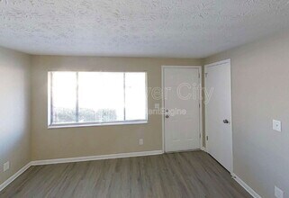 1214 Santiago Dr in Jacksonville, FL - Building Photo - Building Photo