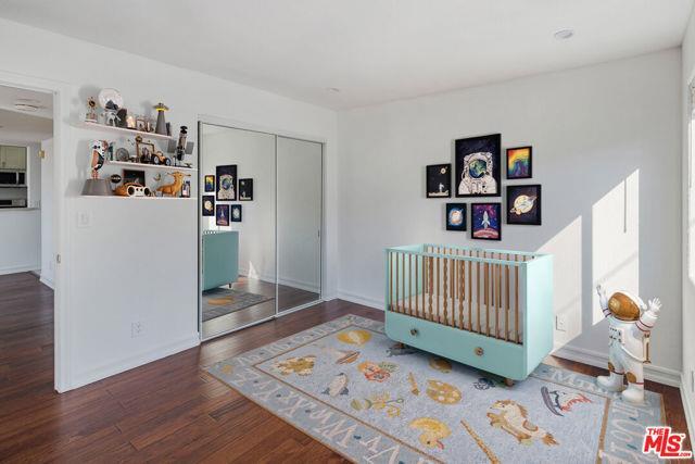 property at 1216 S Saltair Ave