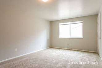 16658 E 13th Ave in Aurora, CO - Building Photo - Building Photo