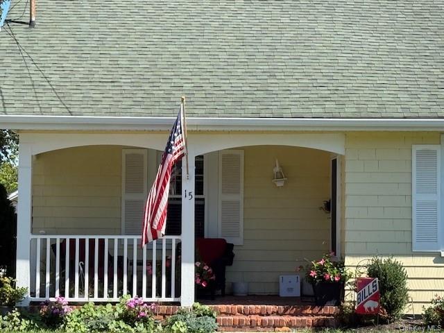 15 River Rd in Sayville, NY - Building Photo - Building Photo
