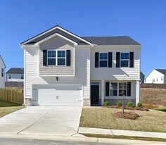 1321 Birch Cir in Grovetown, GA - Building Photo