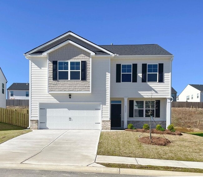 1321 Birch Cir