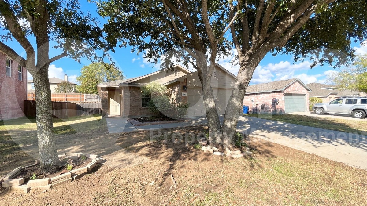 2312 Gabriel Dr in McKinney, TX - Building Photo